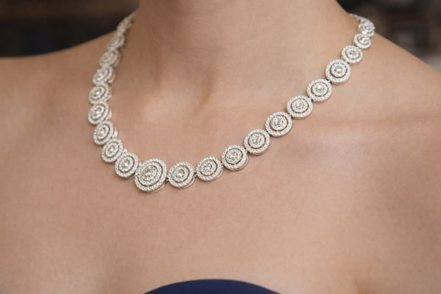 Royal Spiral Necklace Set - Image 2
