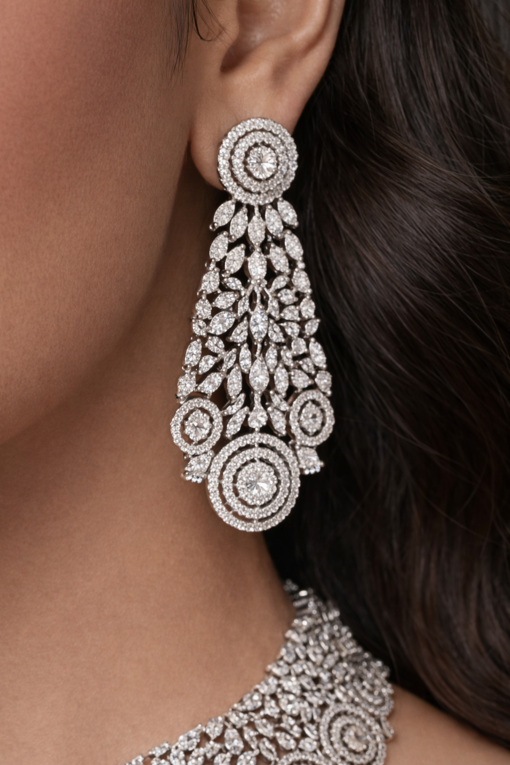 Royal Spiral Diamond Choker Set - Image 2