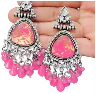 Long Lavomi Earrings - Image 6